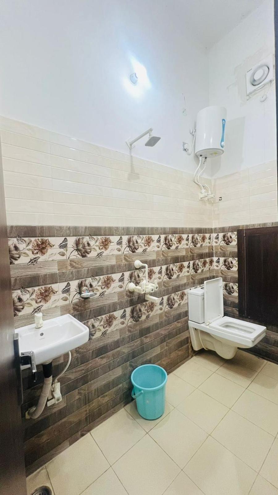 Hotel Rudra Residency Near Railway Station Mathura Zewnętrze zdjęcie